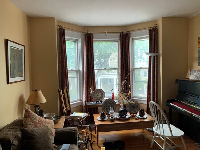 Building Photo - 55 Ellery St