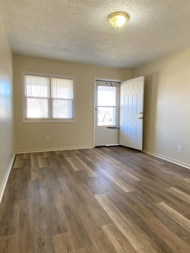 Foto del edificio - 3387 SW Brendan Ave