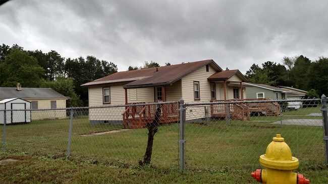 Foto del edificio - 632 Eva Cir