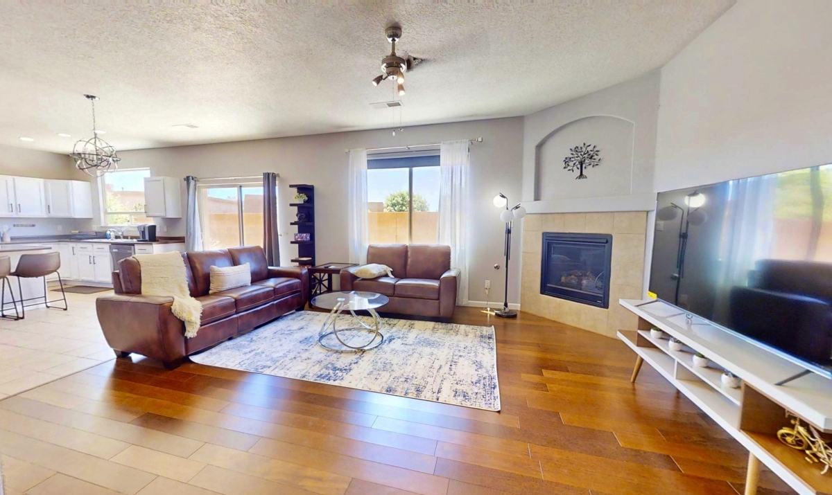 Primary Photo - 2406 Treviso Dr SE