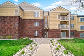 Building Photo - 124 Glengarry Dr