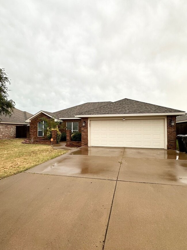 Foto del edificio - 3 Bed 2 Bath Home Ready To Rent ASAP!