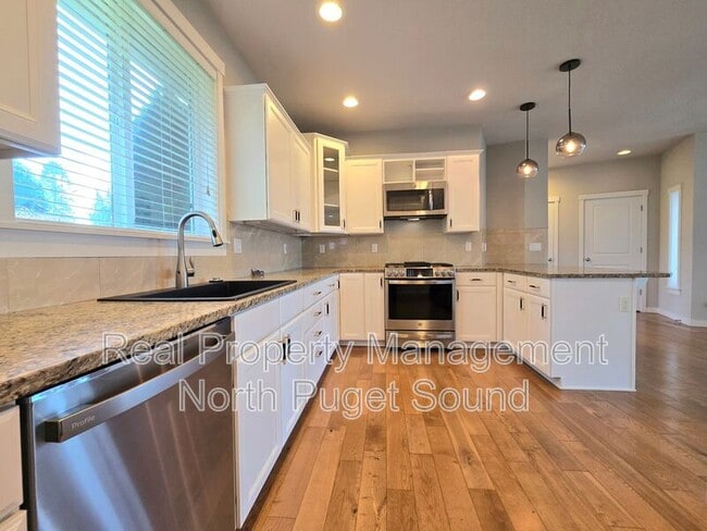 Foto del edificio - 11017 18th St NE