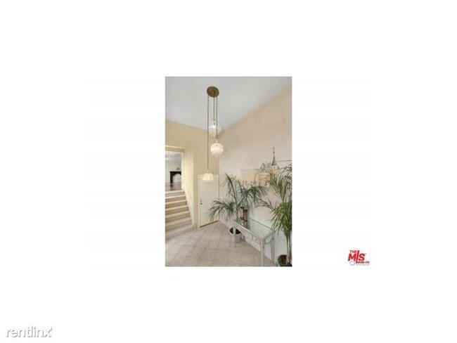 Building Photo - 2046 Morgan Hill Dr