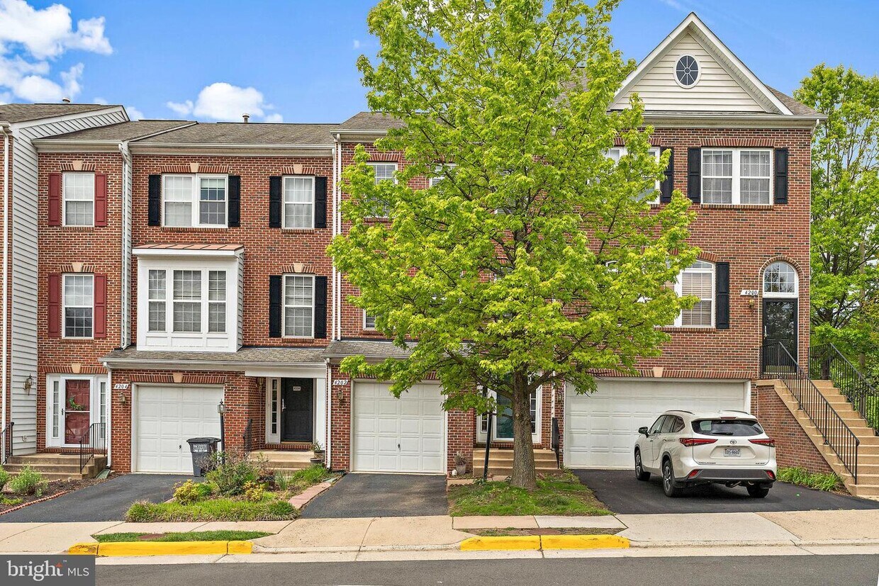 4202 Kerrigan Ln, Fairfax, VA 22030 Townhome Rentals in Fairfax VA