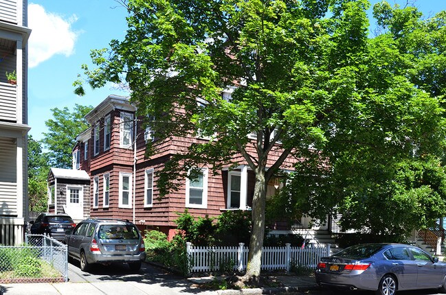 Foto del edificio - 39 Gorham St