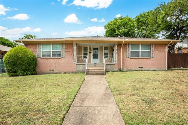 Primary Photo - 10829 Lake Gardens Dr