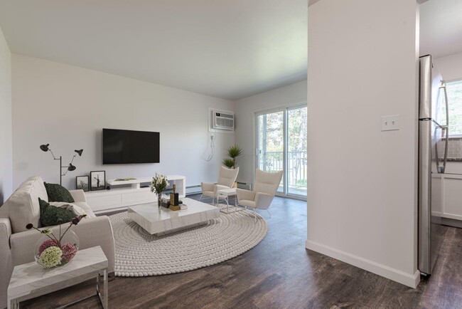 Foto del edificio - Penbrooke Meadows Apartment Homes