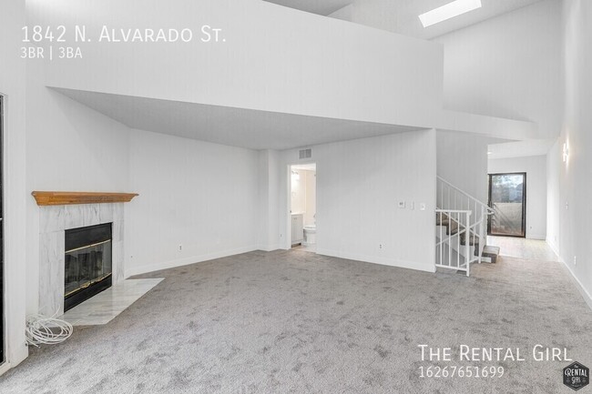 Foto del edificio - 1842 N Alvarado St