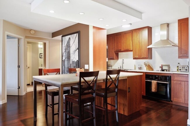 Building Photo - 1200 Nicollet Avenue 614
