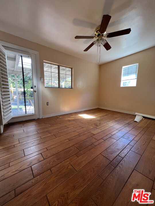 Foto del edificio - 7516 Whitaker Ave