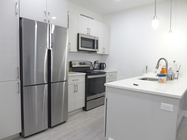 Building Photo - 136 Northampton St