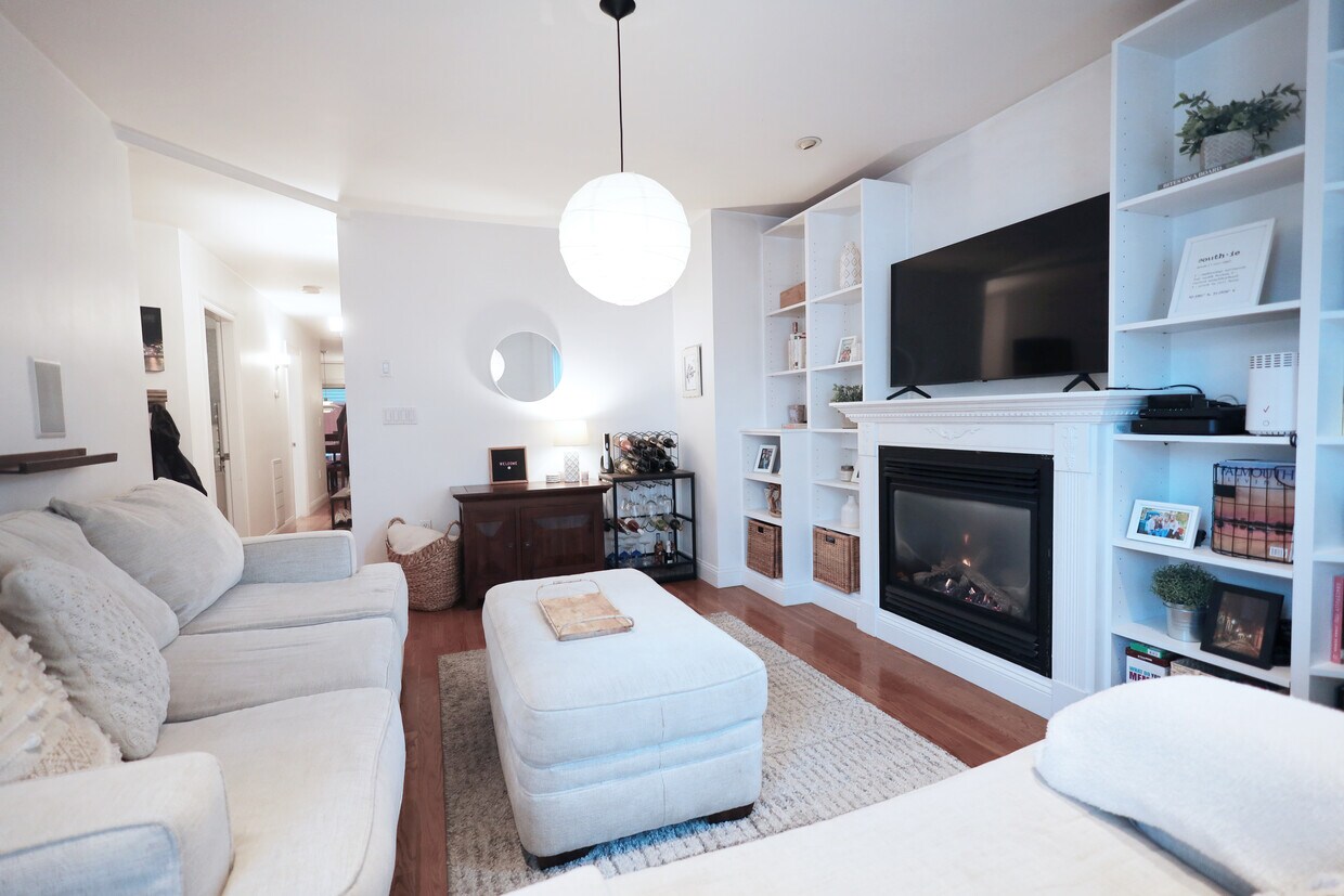 Foto principal - 257 E St