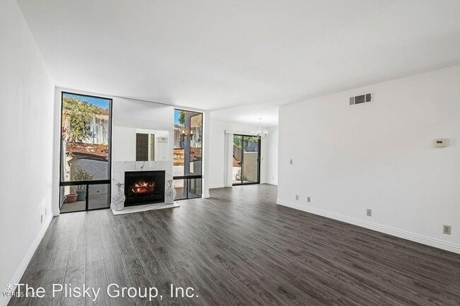 Building Photo - 2 br, 2.5 bath House - 591 Tree Top Lane