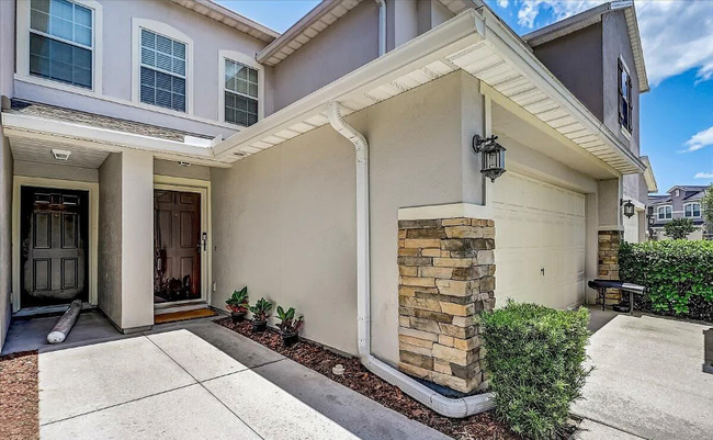 Building Photo - 6031 Bartram Village Dr