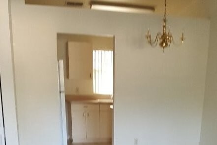 Building Photo - 1701 NE 39th Ave
