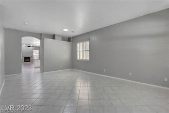 Building Photo - 1465 Verde Triandos Dr