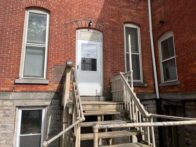 Foto del edificio - 93 Waterman St