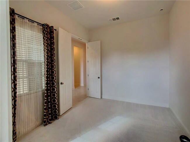 Building Photo - 12604 Ondara Dr