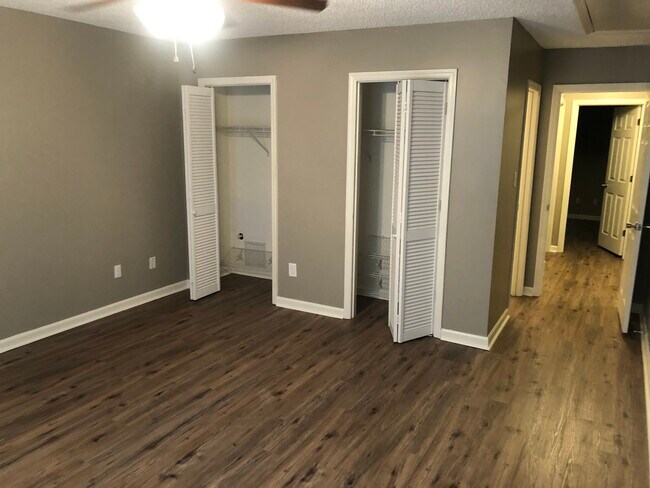 Foto del edificio - 4067 Coopers Hill Dr SE
