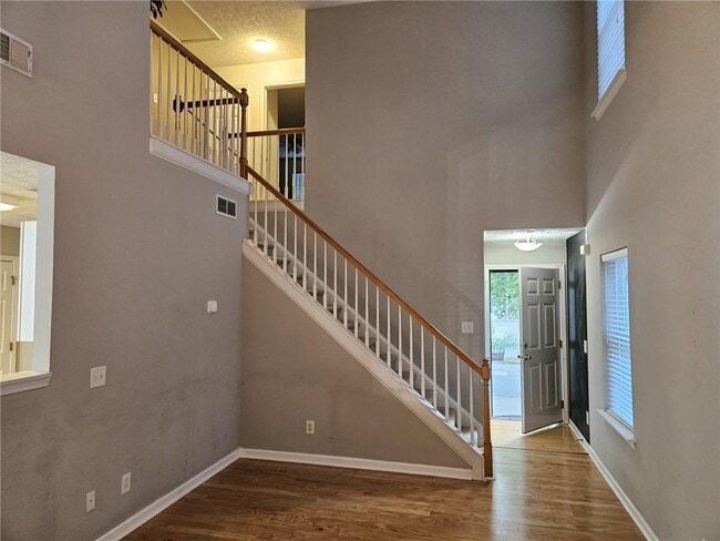 Building Photo - 237 Osmanthus Way