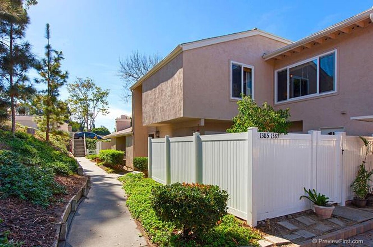 Foto principal - 1385 Evergreen Dr