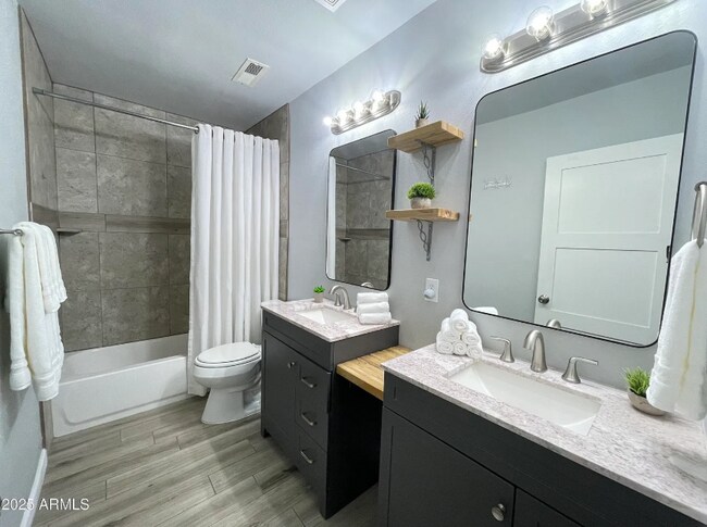 Bathroom - 7226 N 31st Ave