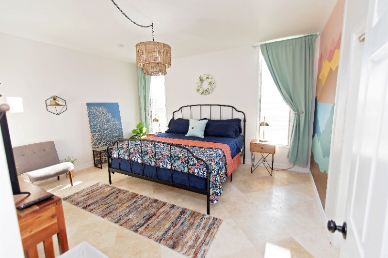 Foto principal - 15198 Darnell Dr