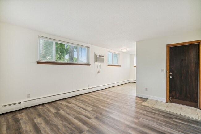Foto del edificio - 5547 N Lyndale Ave