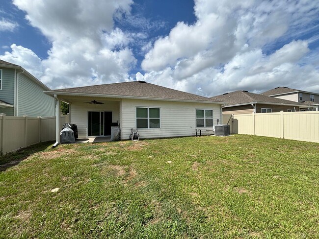 Building Photo - 8180 SW 60th Rd