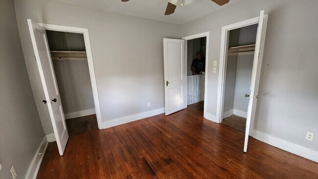 Building Photo - 238 Lake Ella Dr