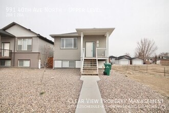 Building Photo - 991 40 Ave N