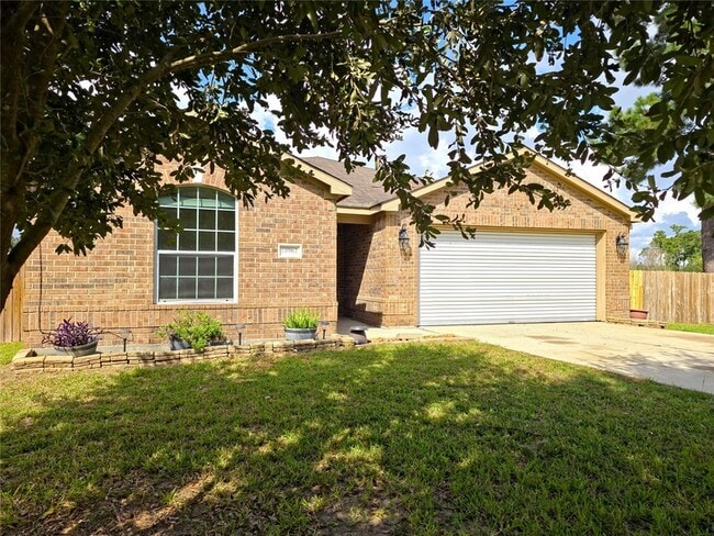 Building Photo - 18962 Ranchcrest Dr