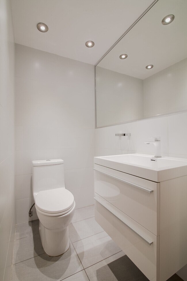 Photo du bâtiment - 3435 Rue Drummond
