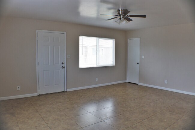 Foto del edificio - 806 33rd St