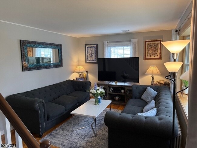 Foto del edificio - 8 Charles St