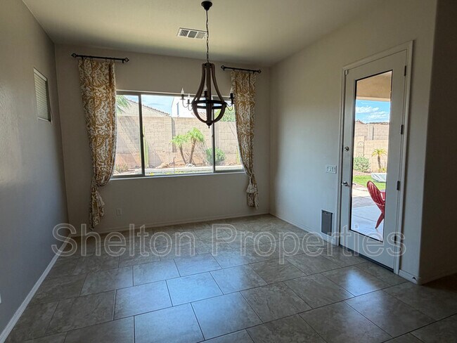 Foto del edificio - 20516 W Legend Trail