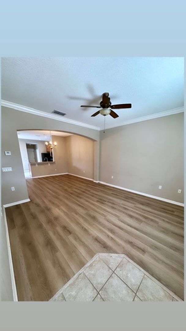 Foto del edificio - 3/2 with loft Windermere Town home in Summ...