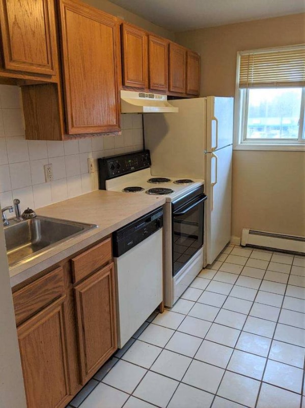 770784 Millersport Hwy Unit 7841, Buffalo, NY 14226 Room for Rent