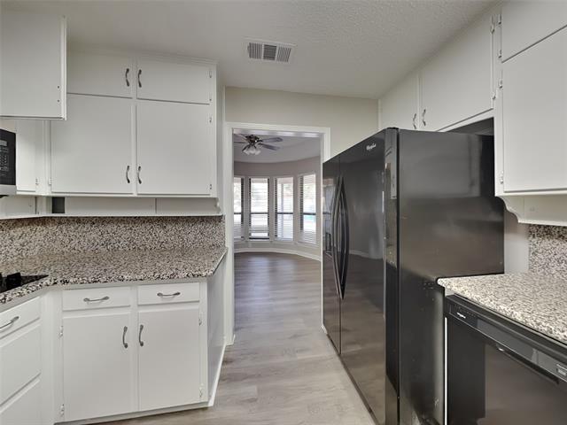 Foto del edificio - 3513 Meadowlark Ln