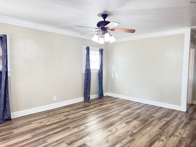 Building Photo - 2128 Richmond Dr