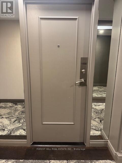 Photo du bâtiment - 7300-7300 Yonge St