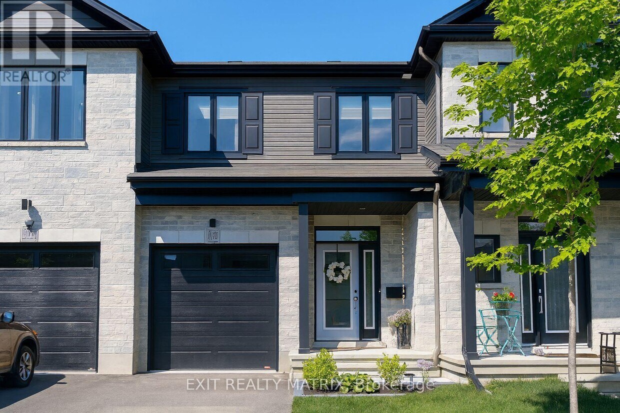 Photo principale - 739 Namur St