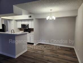 Building Photo - 5587 Devonbriar Way