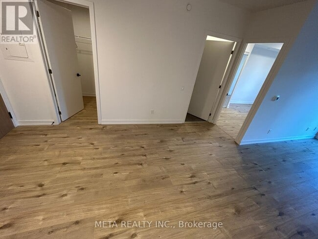 Building Photo - 35 Parliament St