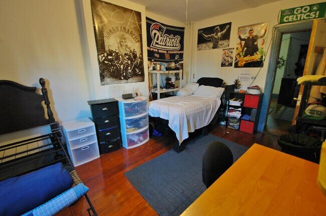 Foto del edificio - 116 Hemenway St