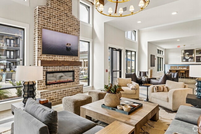 Interior Photo - The Canter