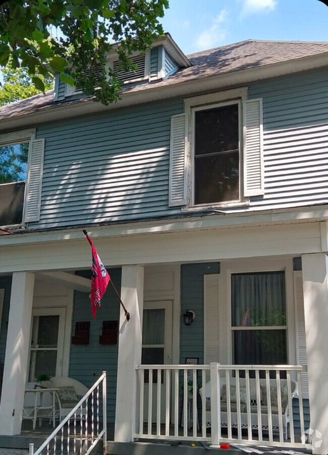 Building Photo - 2109 N 10th St
