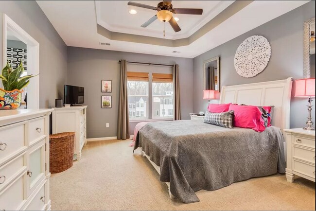 Foto del edificio - 232 Pebble Beach Ct