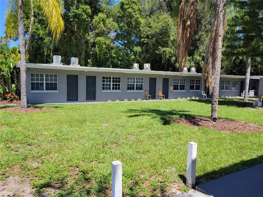 Primary Photo - 1135 Pinellas St